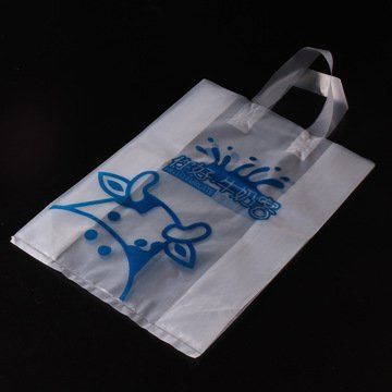 qualidade Resina acrílica sólida à base de água de alto peso molecular, com excelente transparência, pode ser utilizada na moagem de pigmentos equivalentes ao Joncryl67 fábrica